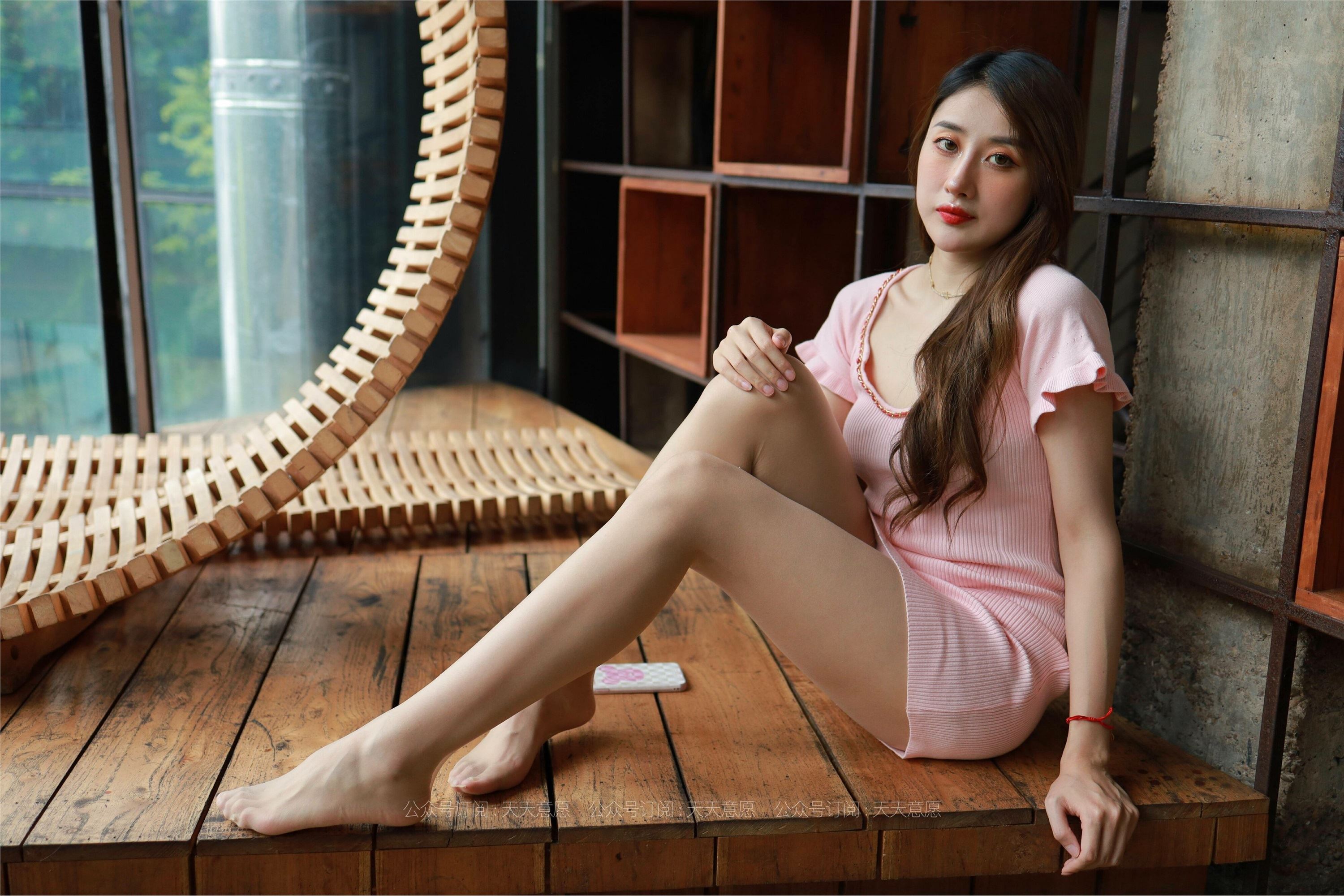 IESS异思趣向  2021.06.06 丝享家824：夏夏《粉红色的回忆》